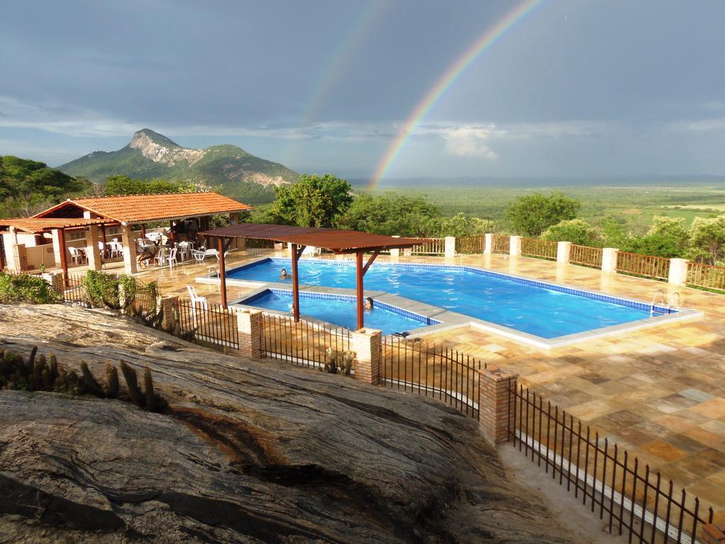 Fazenda Hotel Pedra Dos Ventos Quixadá Exterior foto